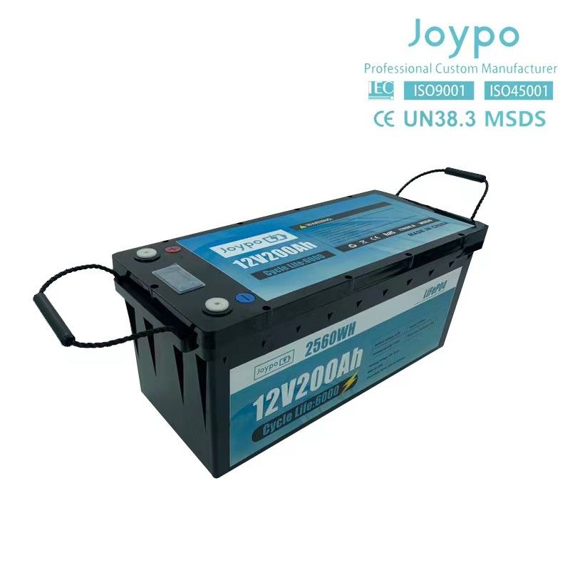 Batterie au lithium RV de grande capacité 12V 200Ah Pack de batterie à cycle profond pour caravane