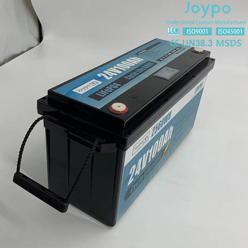 100Ah 200Ah Lithium Ion LiFePO4 Batterie 24 Volt Batterie à cycle profond Pour les campeurs de camping-cars