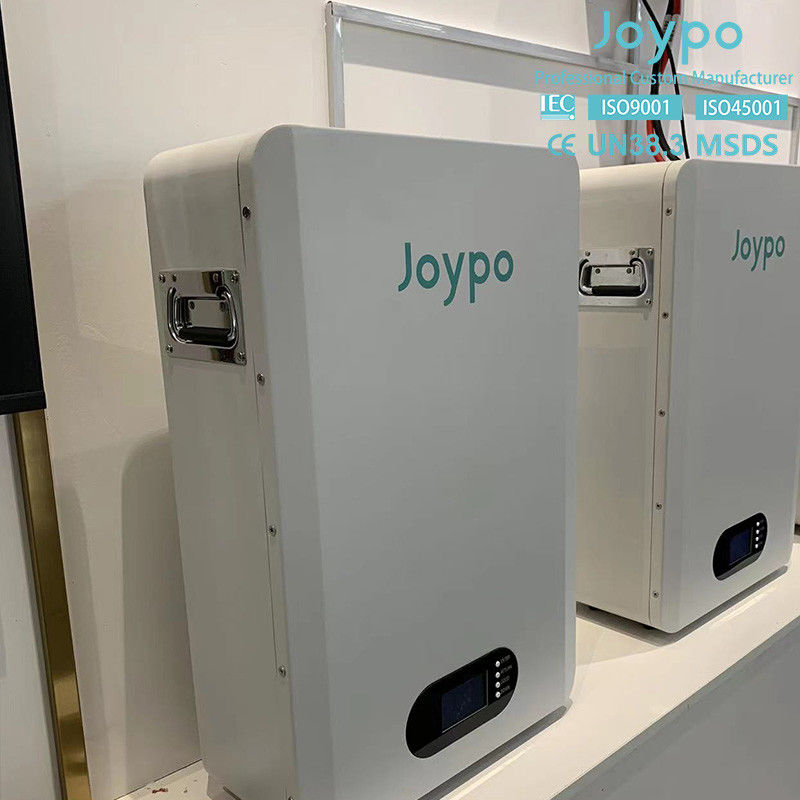 Batterie solaire pour ménage 48V 51.2V 100Ah Pour système de stockage d'énergie solaire
