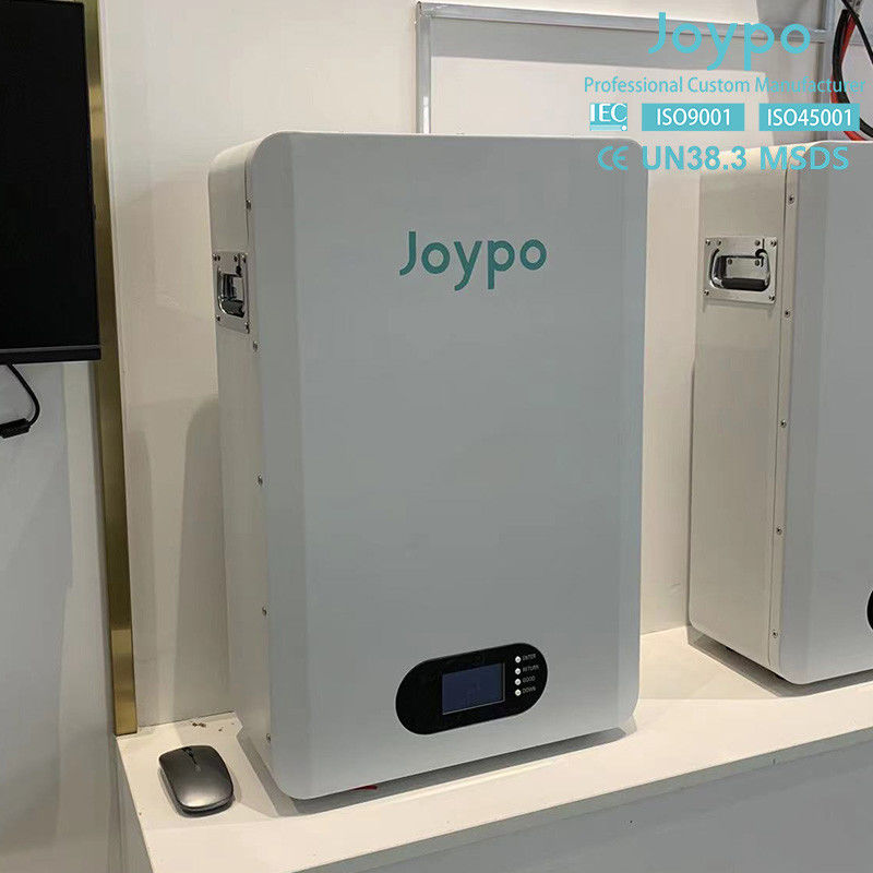 Batterie rechargeable 5KWH 10KWH LiFePO4 pour le stockage de l'énergie solaire