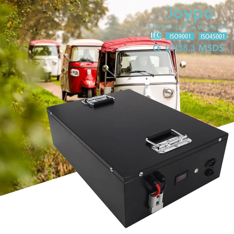 Auto E Rickshaw LiFePO4 Batterie au lithium 48V 51.2V 80Ah Protection contre les surtensions