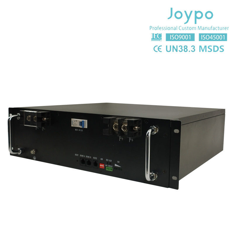 Batterie au lithium de stockage solaire Joypo 48V 100Ah pour le stockage d'énergie commerciale et domestique